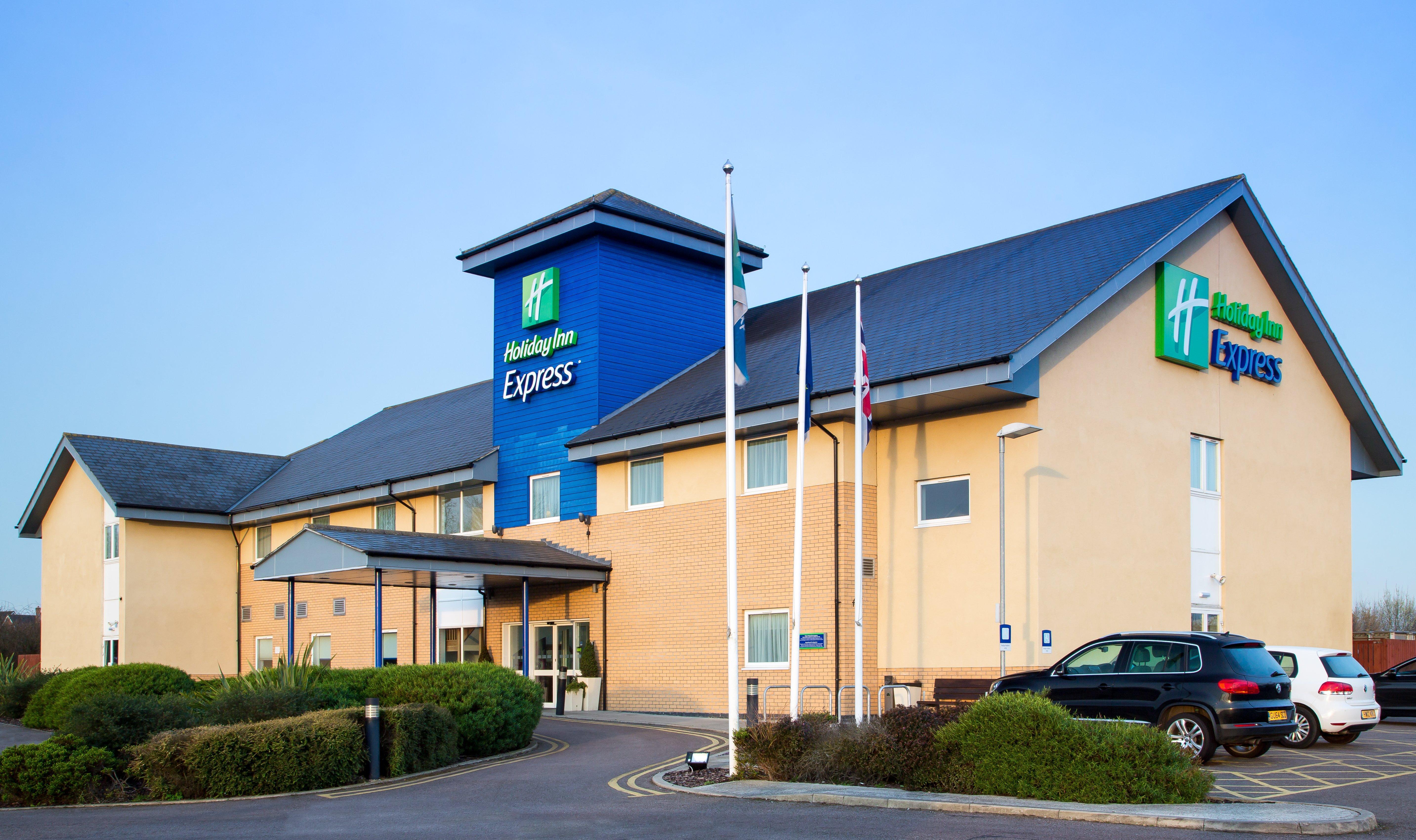 Holiday Inn Express Braintree By Ihg Dış mekan fotoğraf
